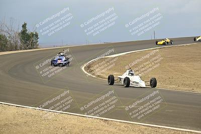 media/Jan-26-2025-CalClub SCCA (Sun) [[cfcea7df88]]/Group 7/Race/